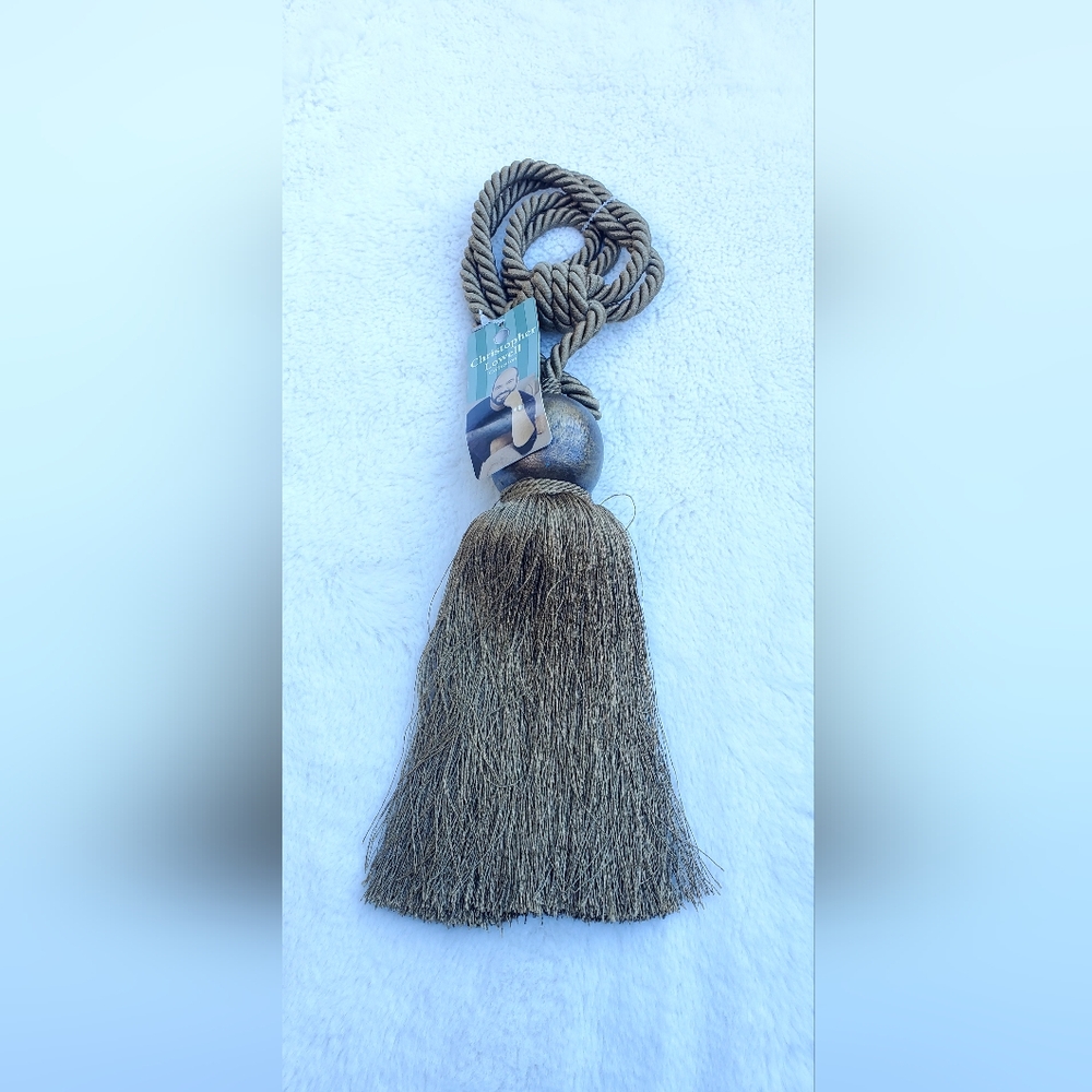 Christopher Lowell Gold Tassel Tieback